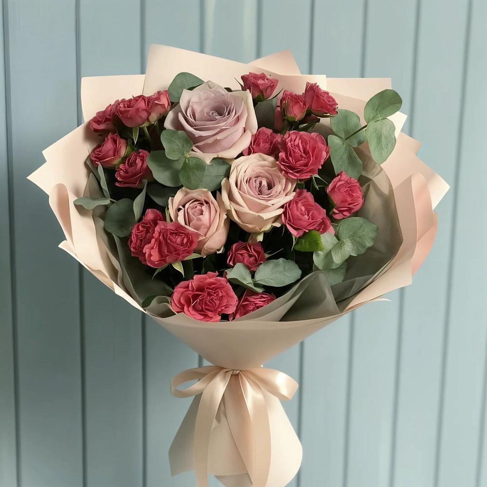 Букет цветов из: Гвоздики и Розы в Великоархангельском