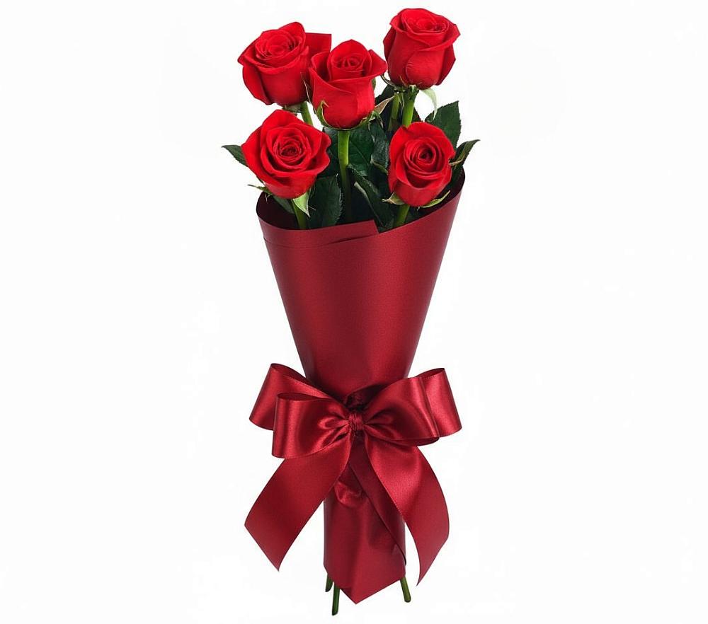 Букет 5 Красных роз Эдлесс Лав в Великоархангельском