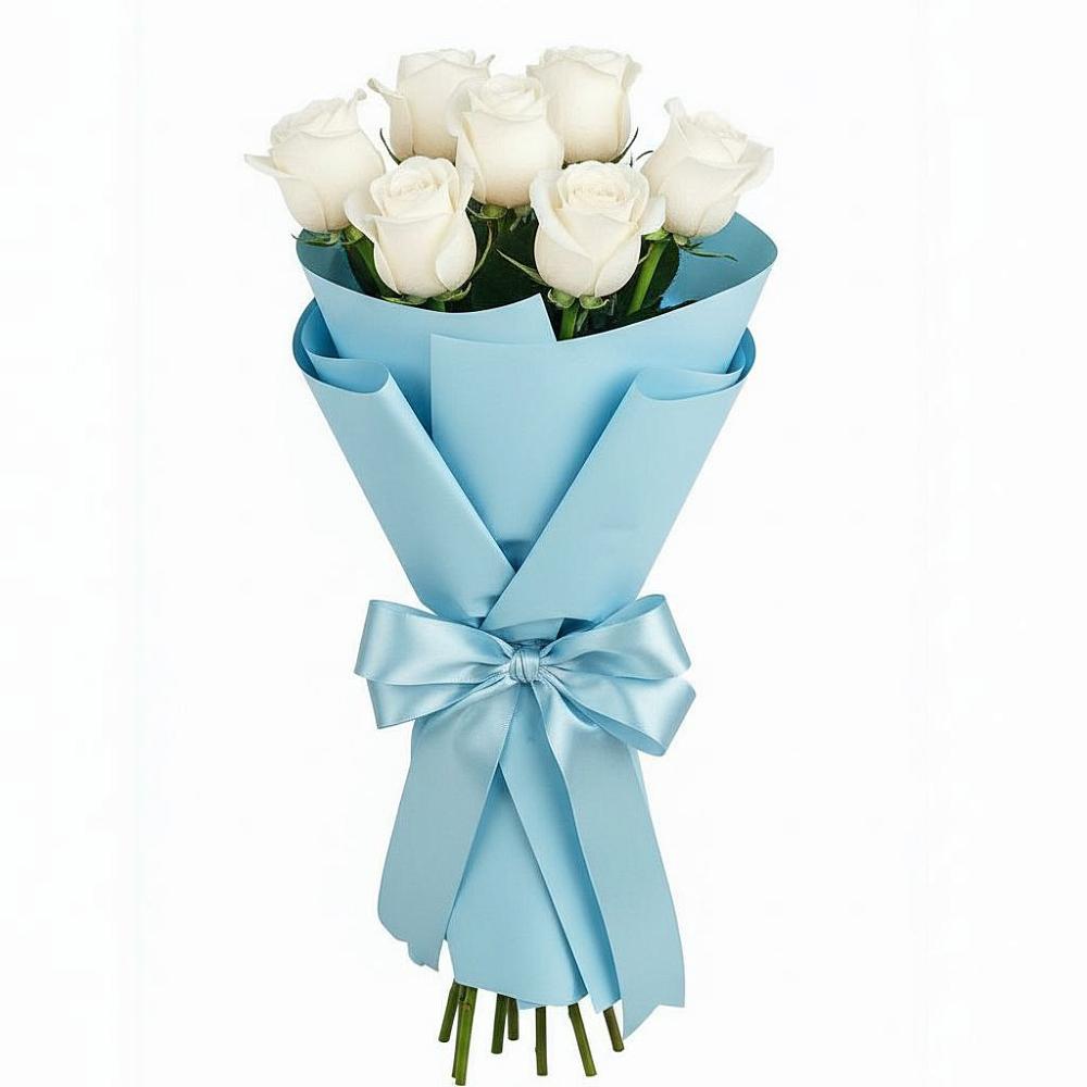 Букет 7 белых роз Проуд в Великоархангельском