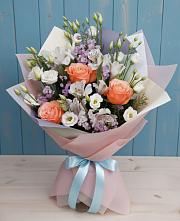 Букет цветов из:  Лизиантусы, Розы, Альстромерии и Гипсофила #REPLACE_PRED# Великоархангельском