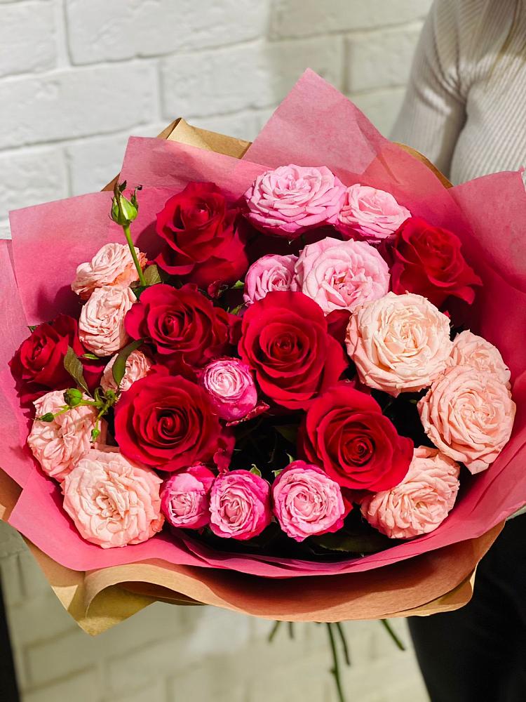 Букет цветов из: Розы в Великоархангельском