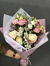 Букет цветов из:  Альстромерии, Розы и Лизиантусы #REPLACE_PRED# Великоархангельском
