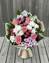 Букет цветов из:  Альстромерии, Гвоздики, Розы и Хризантемы #REPLACE_PRED# Великоархангельском