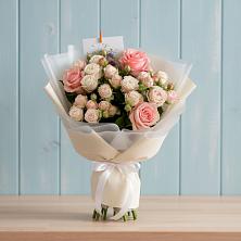 Букет цветов из:  Розы в Великоархангельском
